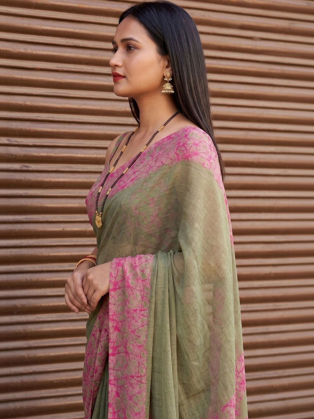 BOLOKA Poly Georgette Designer Saree thumbnail 2