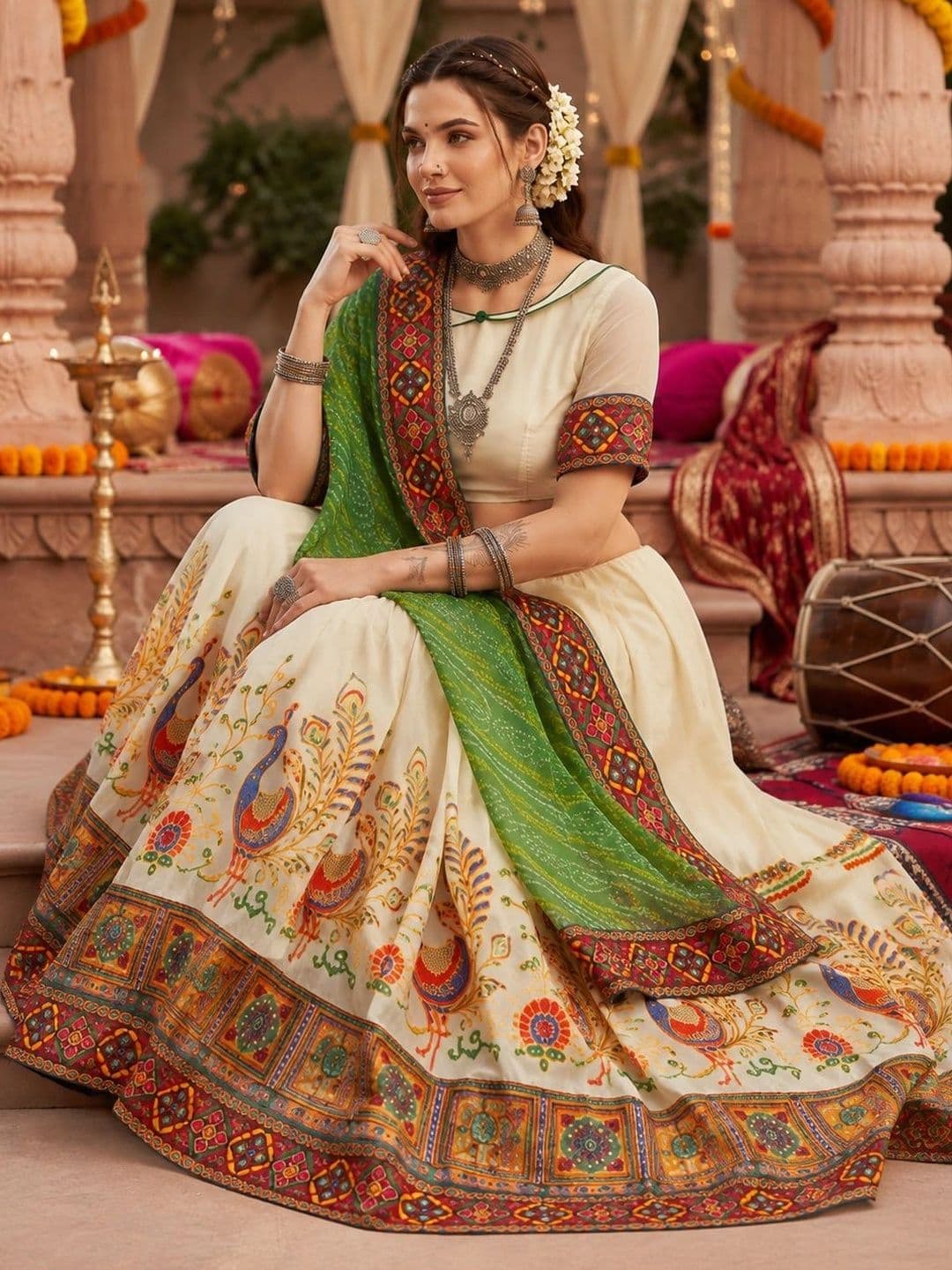 Sangria Bandhani Embroidered Pure Georgette Half and Half Bandhani Saree thumbnail 2