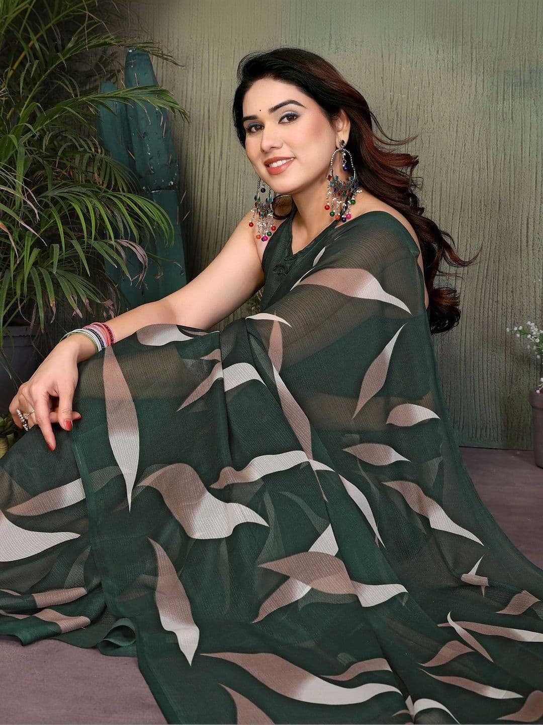 NIRVAAN Pure Georgette Saree thumbnail 2