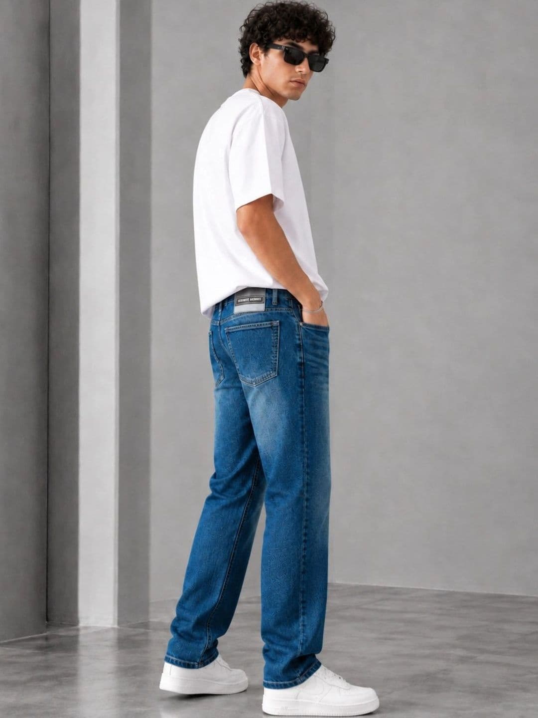 CMD Coinmen Denims Men Mid-Rise Low Distress Stretchable Jeans thumbnail 3