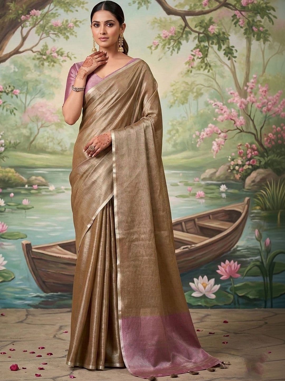 Mitera Woven Design Tissue Saree thumbnail 2