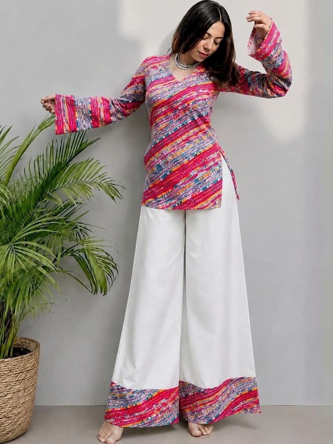 Sangria Women Printed Regular Kurta with Palazzos - view 1