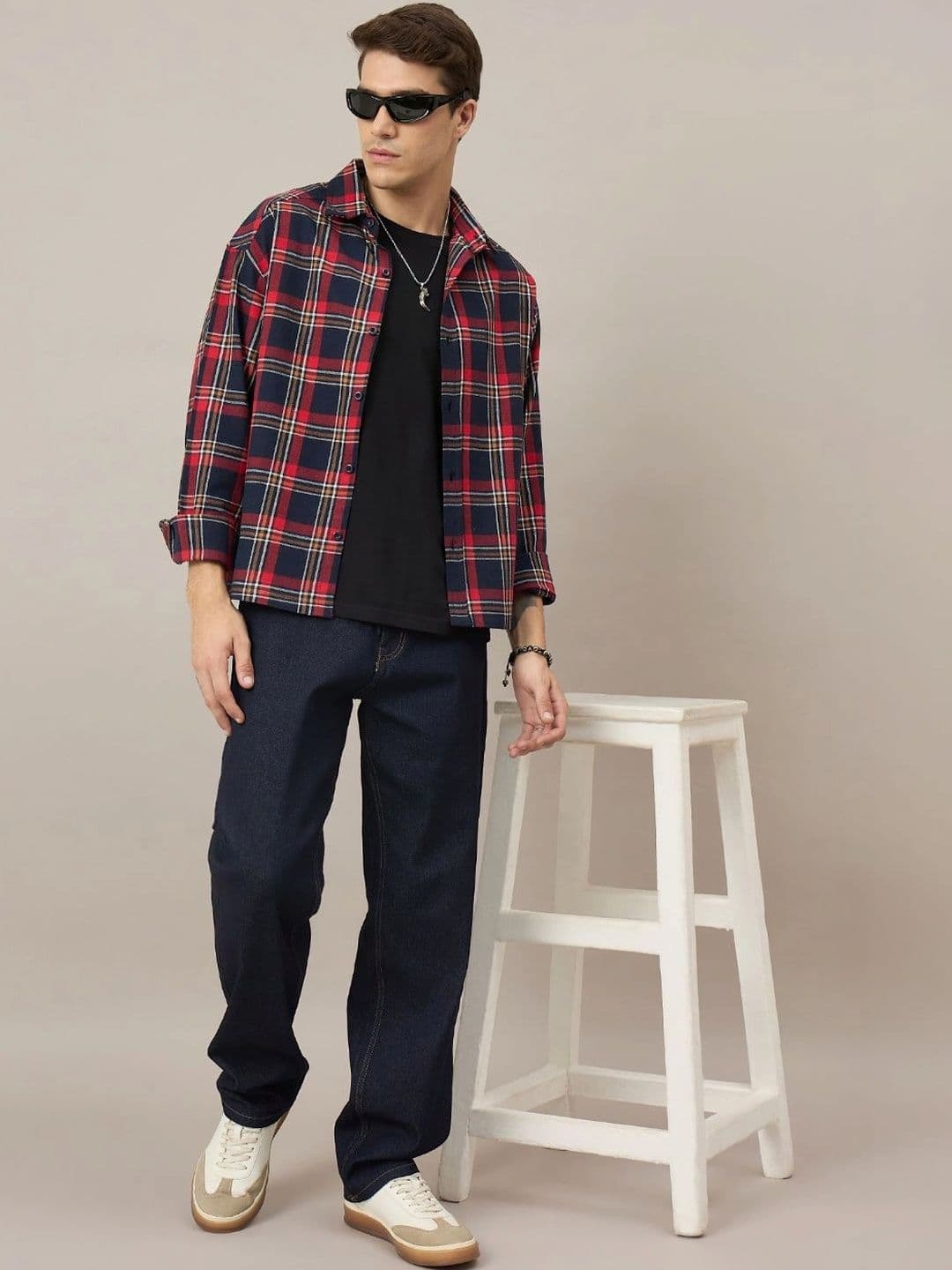 CHIMPAAANZEE Men Boxy Checked Casual Shirt thumbnail 6