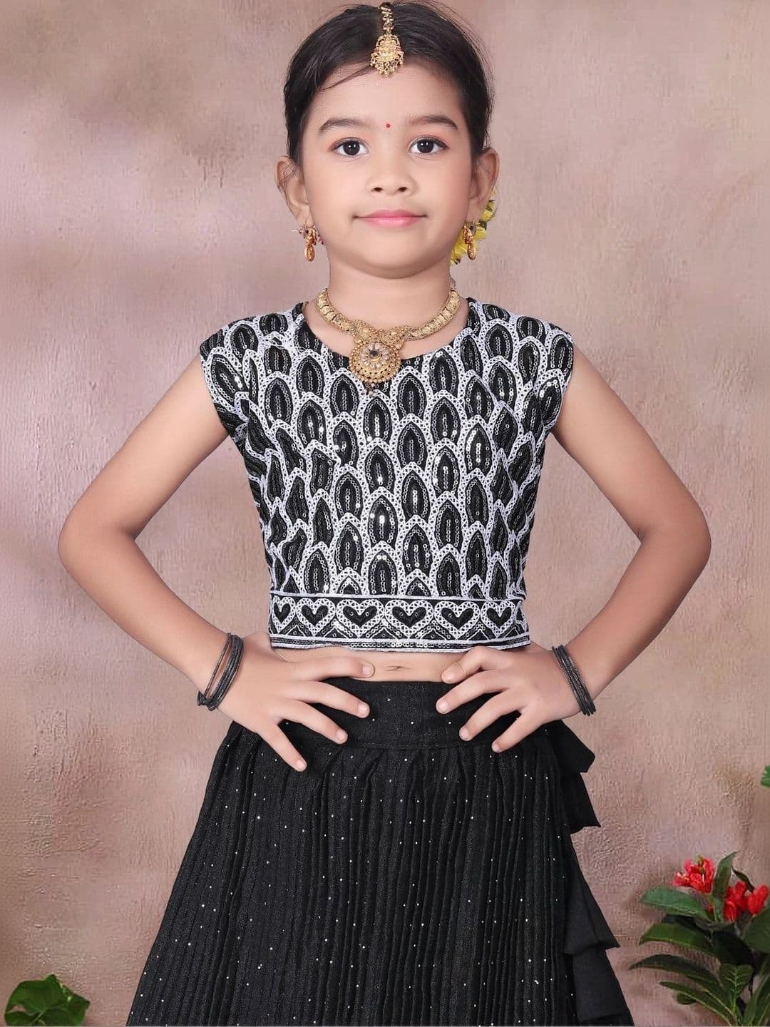 Tiny Twirls Girls Embellished Sequinned Ready to Wear Lehenga & thumbnail 2