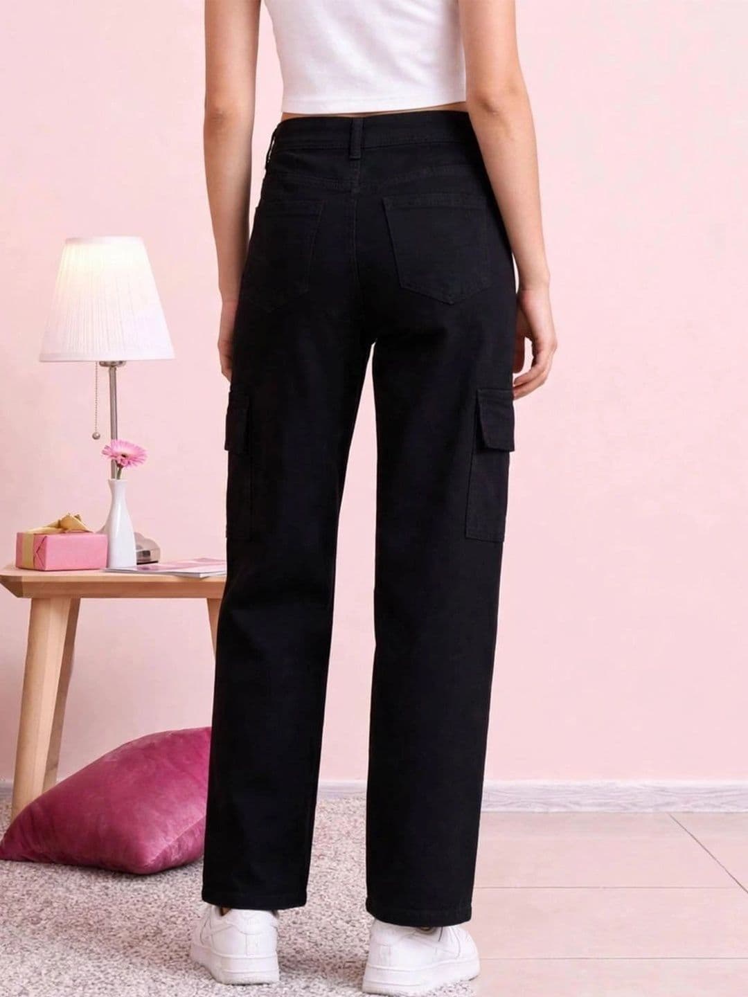 Mast & Harbour Women Classic Relaxed Fit Mid-Rise Stretchable Cargo Jeans thumbnail 3