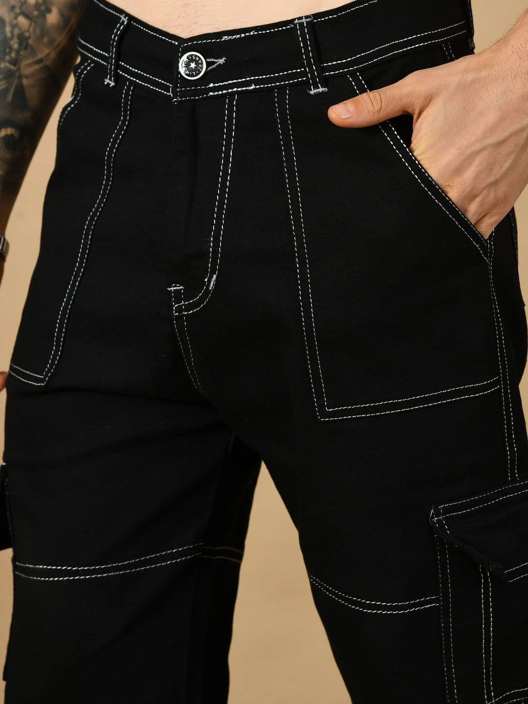 HERE&NOW Men's Contrast-Stitched Mid-Rise Relaxed Straight-Leg Cargo Jeans thumbnail 4