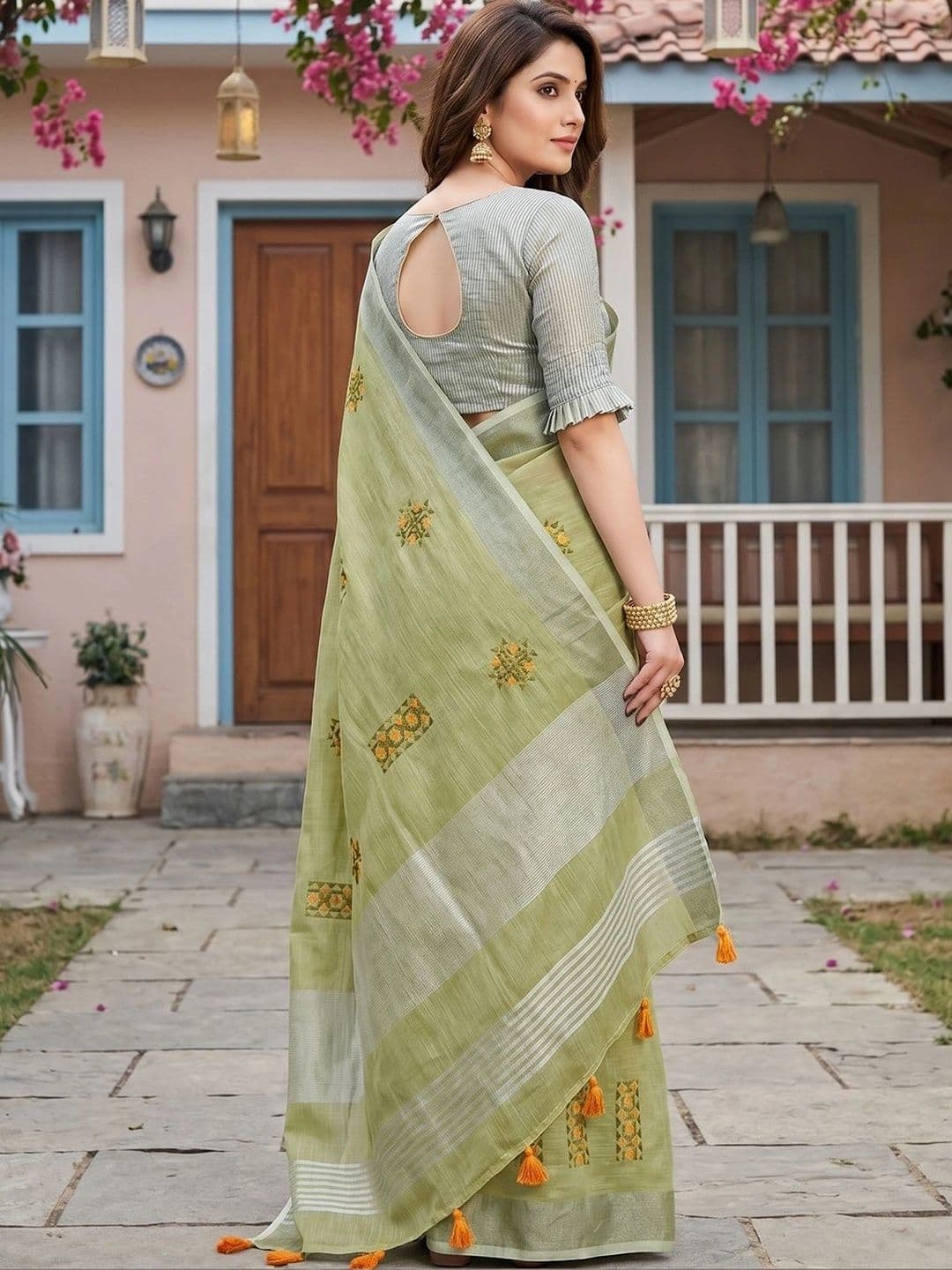 Mitera Woven Design Embroidered Linen Blend Saree thumbnail 4