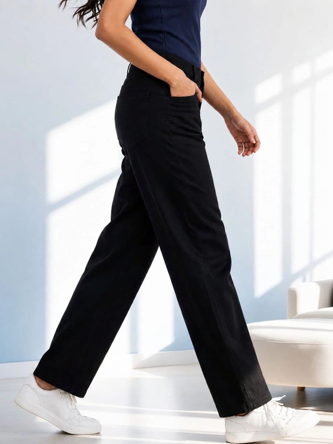 HERE&NOW Women's Jet Black Mid-Rise Relaxed Straight Leg Jeans thumbnail 3