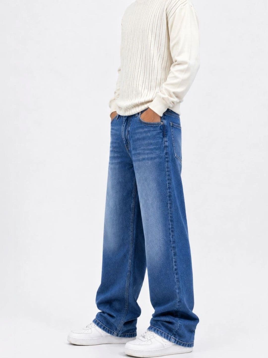 MQ Denim Men Straight Fit Mid-Rise Light Fade Jeans thumbnail 3