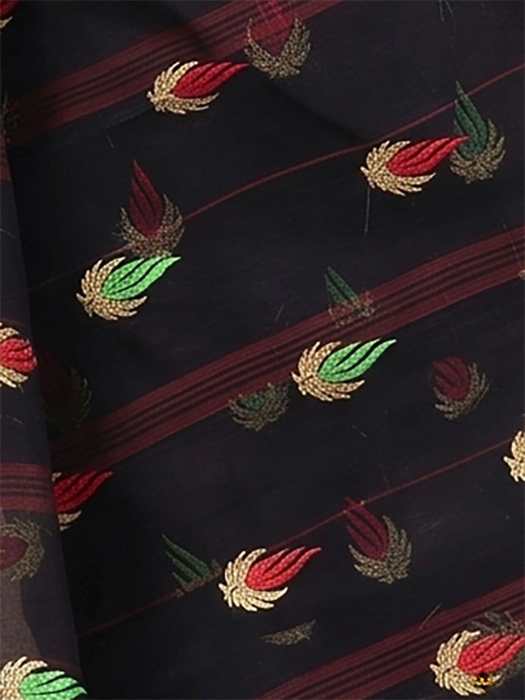 GitAsit Woven Design Embroidered Pure Cotton Handloom Taant Saree thumbnail 4