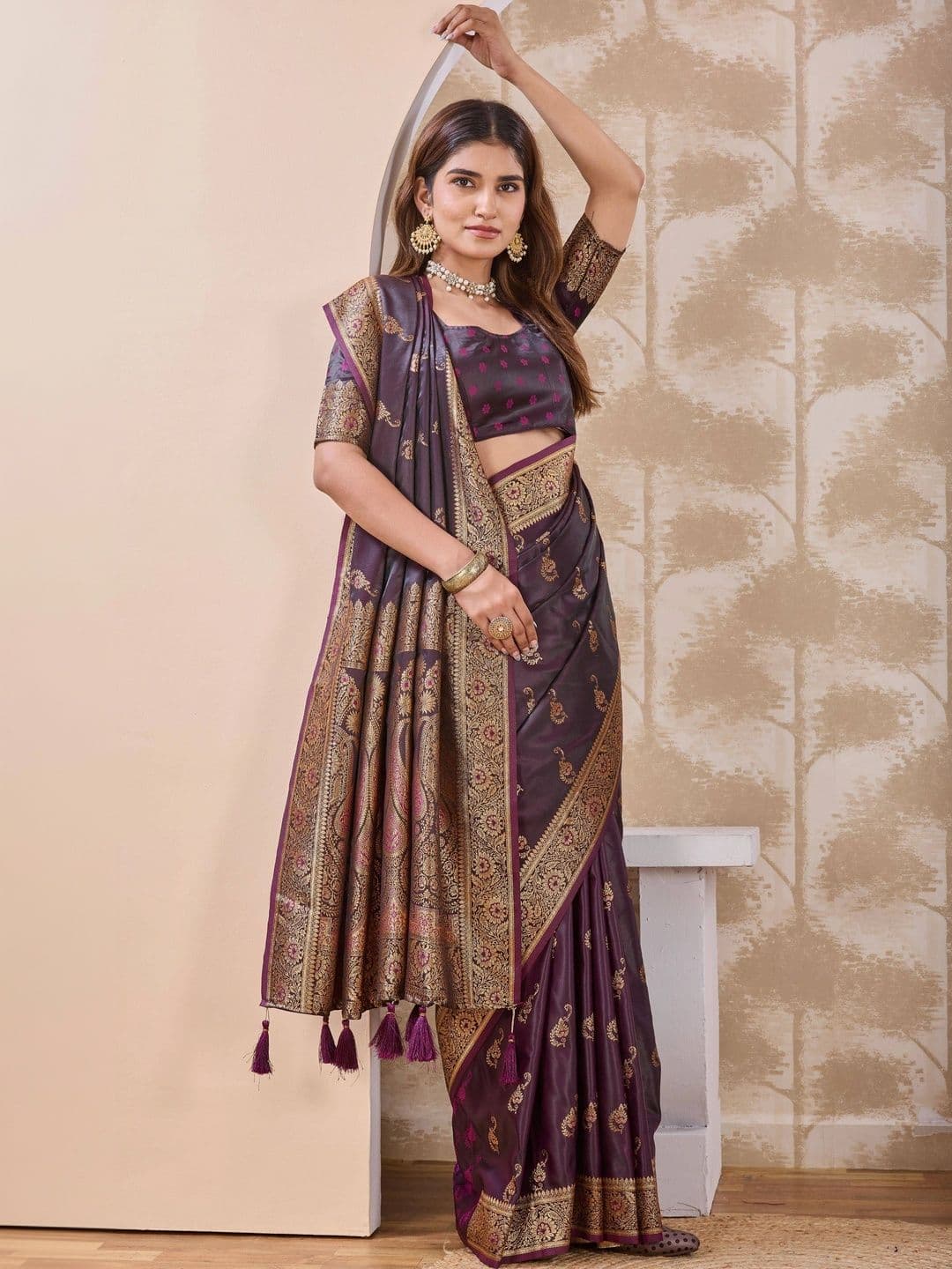 Maharanga Woven Design Zari Satin Heavy Work Banarasi Saree thumbnail 6