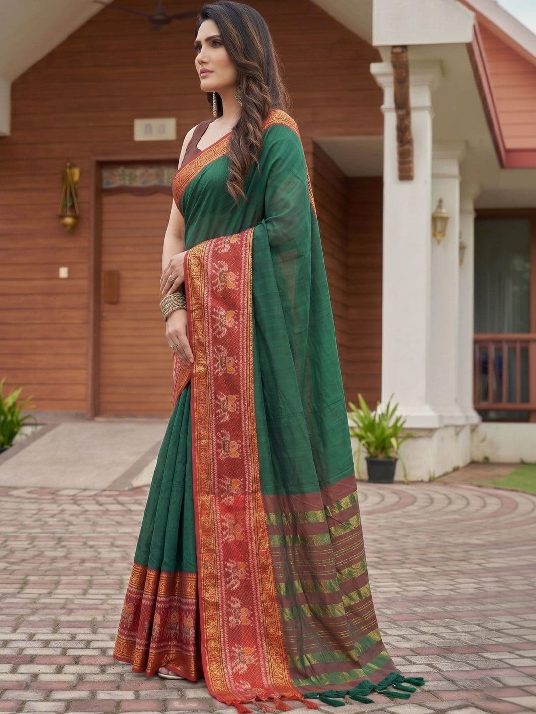 BOLOKA Zari Designer Narayan Peth Saree thumbnail 2