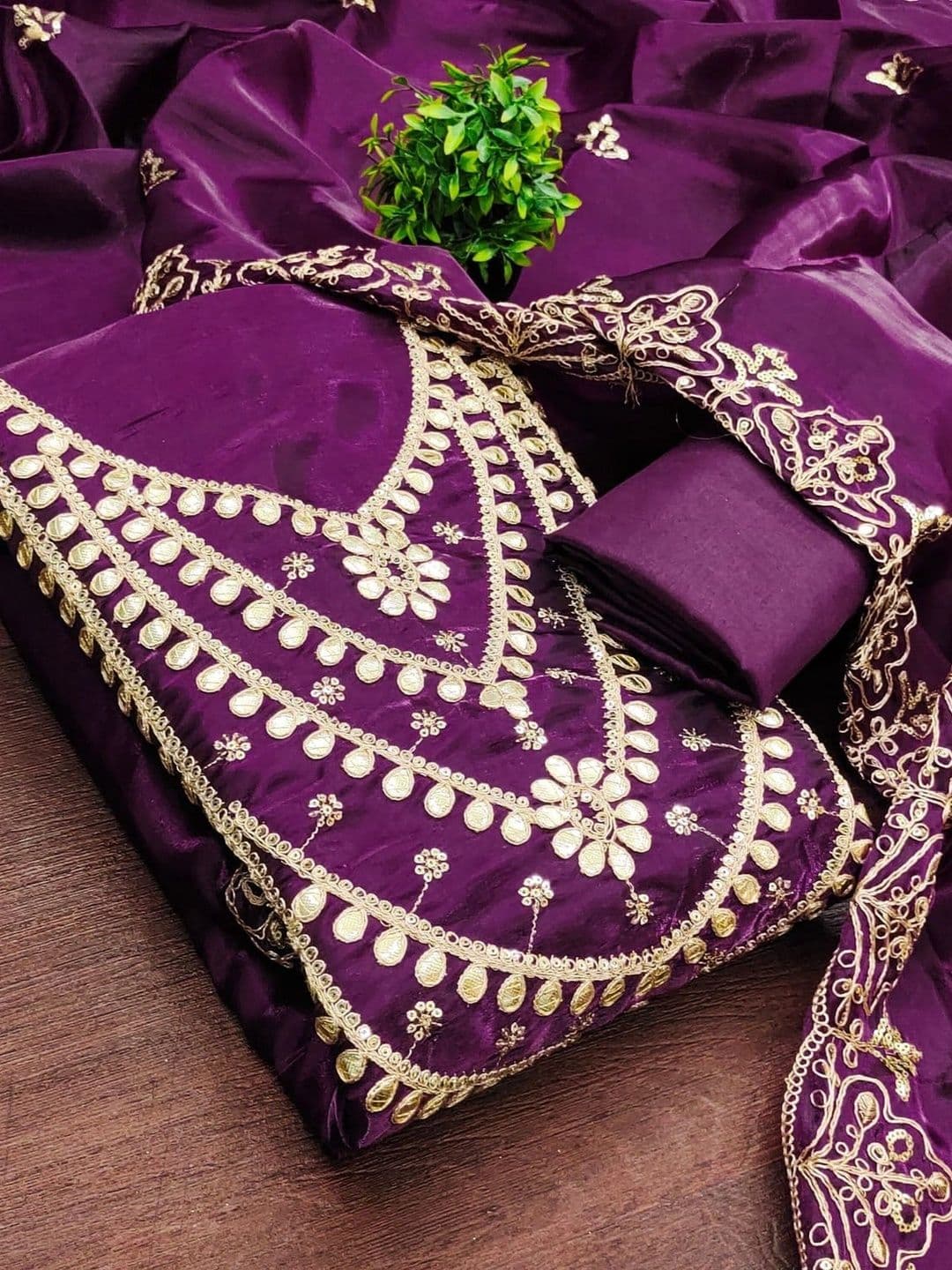 TAVAS Embroidered Pure Silk Unstitched Dress Material thumbnail 2