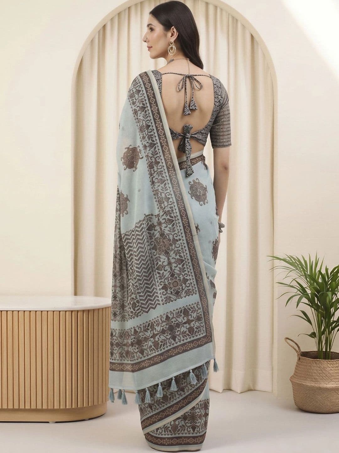 Sangria Ethnic Motifs Linen Blend Designer Block Print Saree thumbnail 5