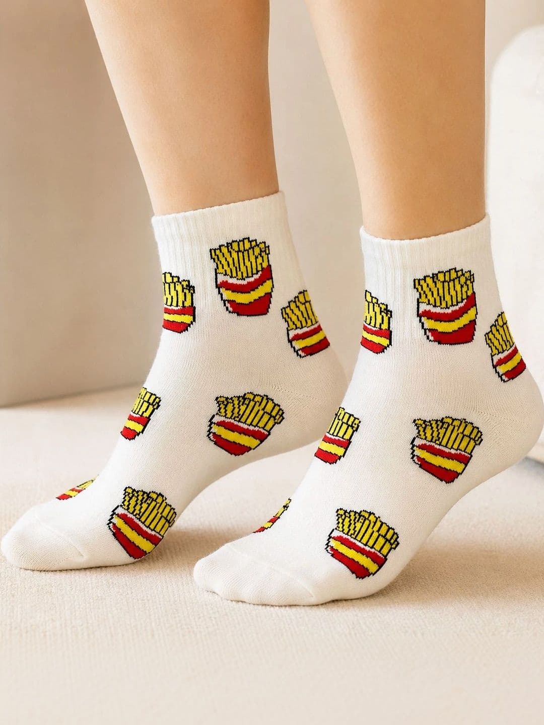 NeaToes Unisex Pack of 3 Cotton Assorted Patterned Above Ankle Socks - view 1