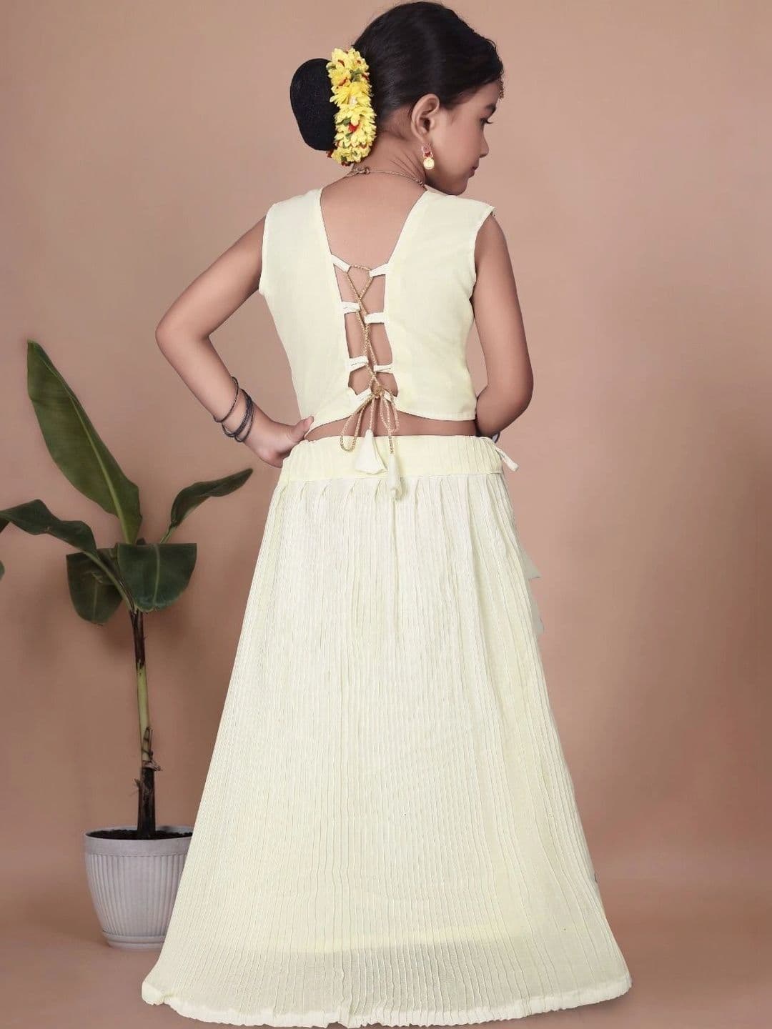 Tiny Twirls Girls Embroidered Thread Work Ready to Wear Lehenga & thumbnail 3