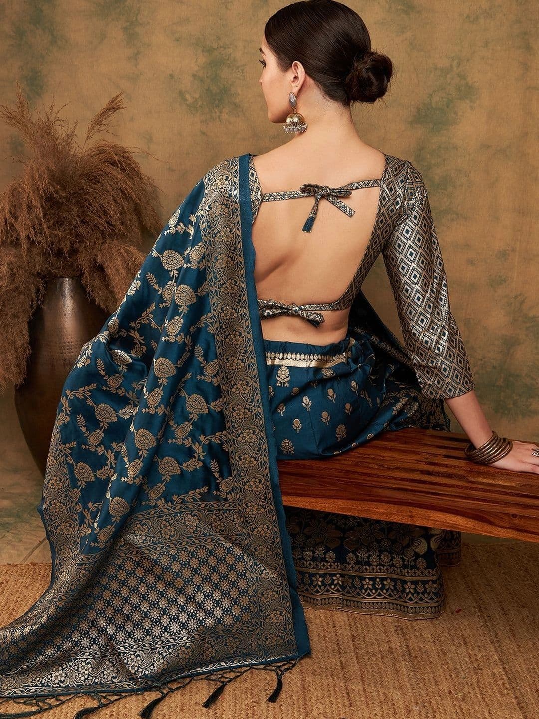 Anouk Rustic Semi-Stitched Lehenga & Unstitched Blouse With Dupatta thumbnail 5