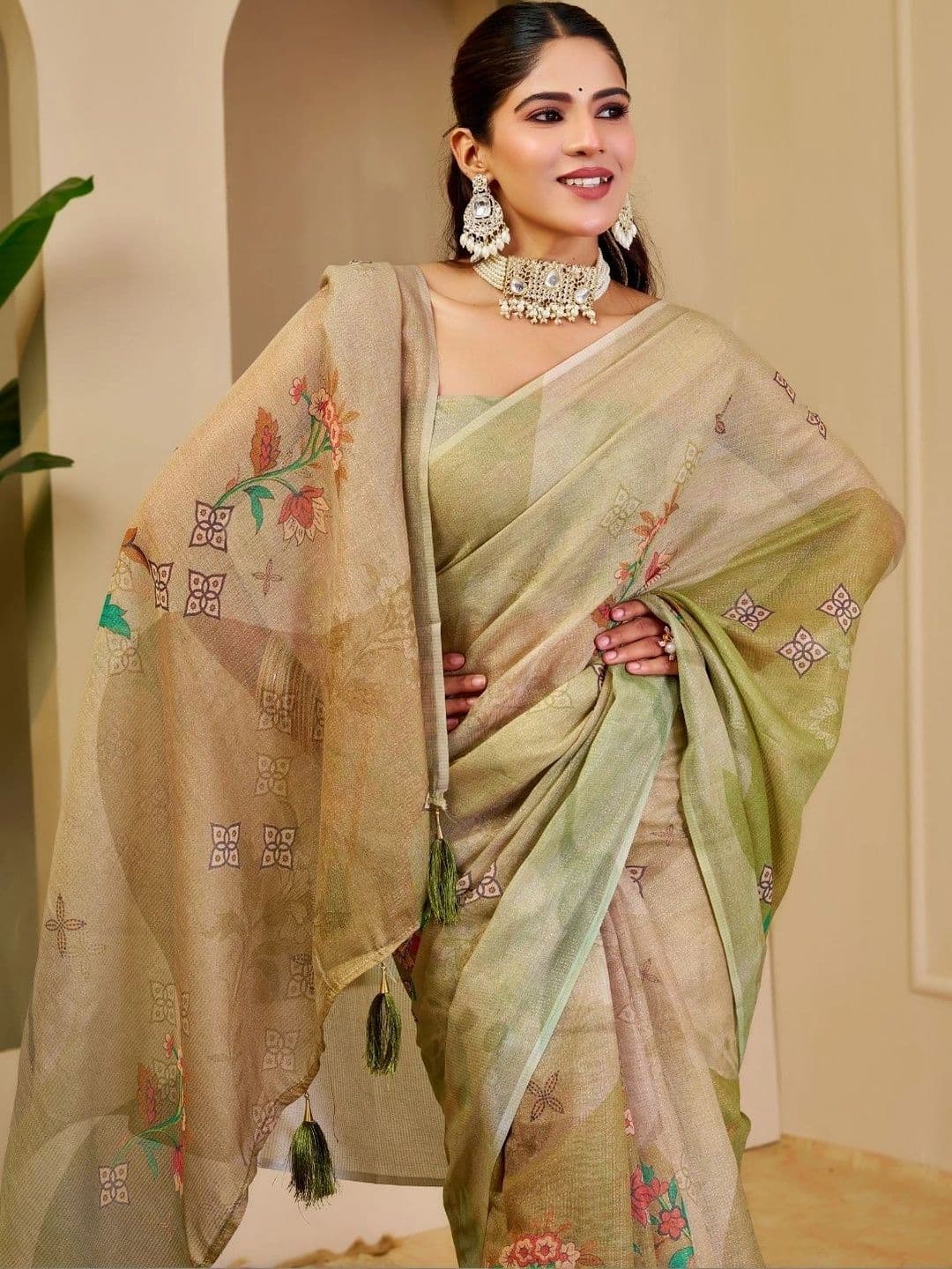 ZAMUNA Floral Tissue Fusion Bhagalpuri Saree thumbnail 4