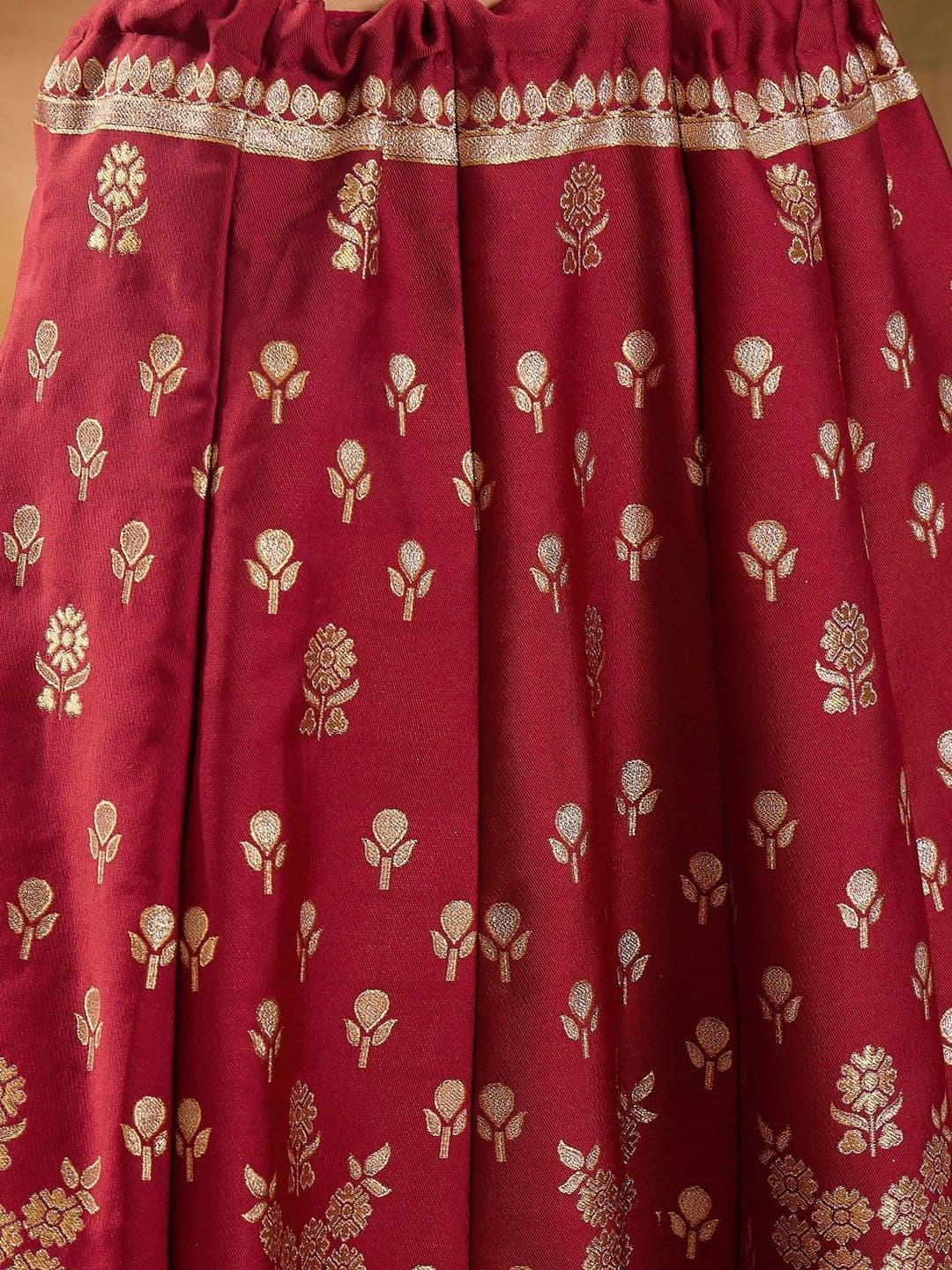 Anouk Rustic Semi-Stitched Lehenga & Unstitched Blouse With Dupatta thumbnail 7