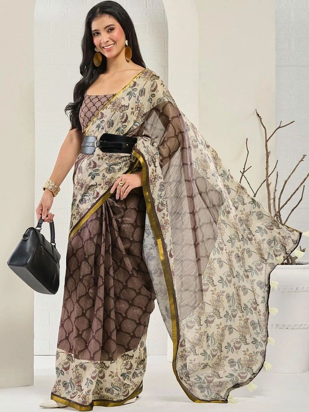 SAMANTHA Floral Linen Blend Fusion Saree thumbnail 2