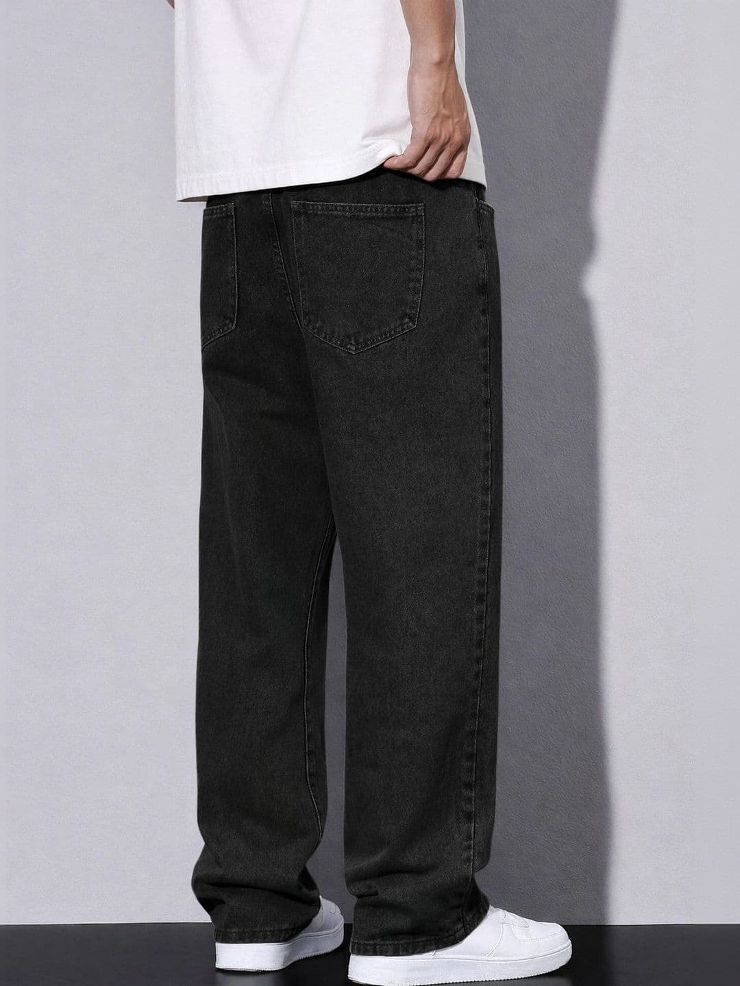 PLUS 91 Men Smart Straight Fit Mid-Rise Jeans thumbnail 5