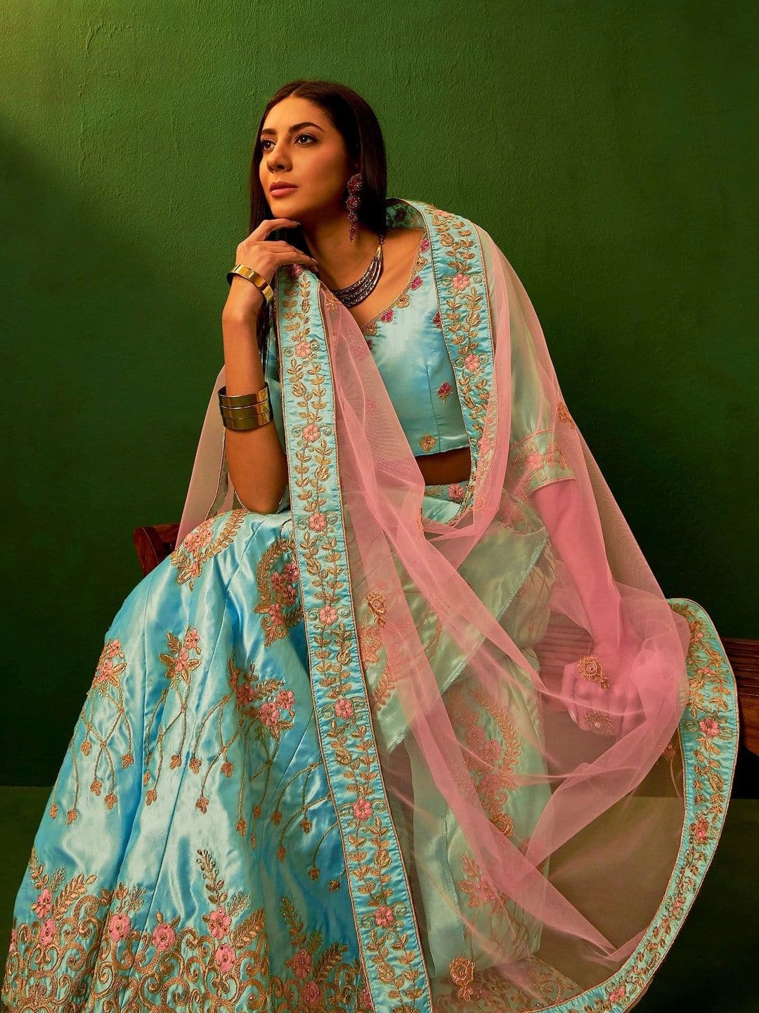 Anouk Rustic Embroidered Thread Work Semi-Stitched Lehenga & Blouse With Dupatta thumbnail 7