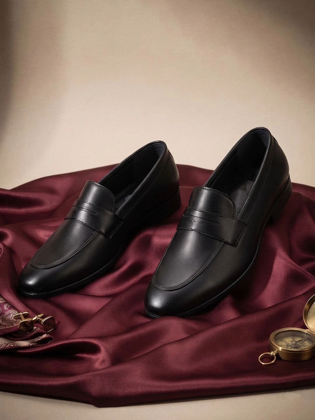House of Pataudi Men Round Toe Slip-On Loafers Formal Shoes thumbnail 3