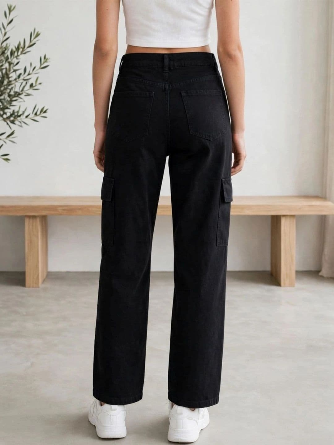 LINARIA Women Classic Relaxed Fit Mid-Rise Coated Stretchable Jeans thumbnail 2