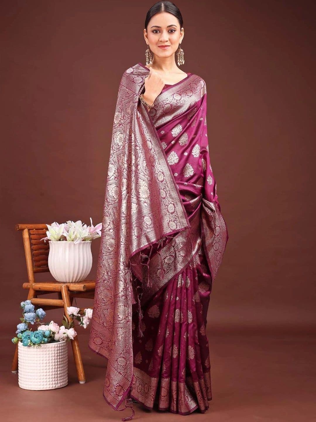 Mitera Paisley Zari Silk Blend Banarasi Saree - view 1