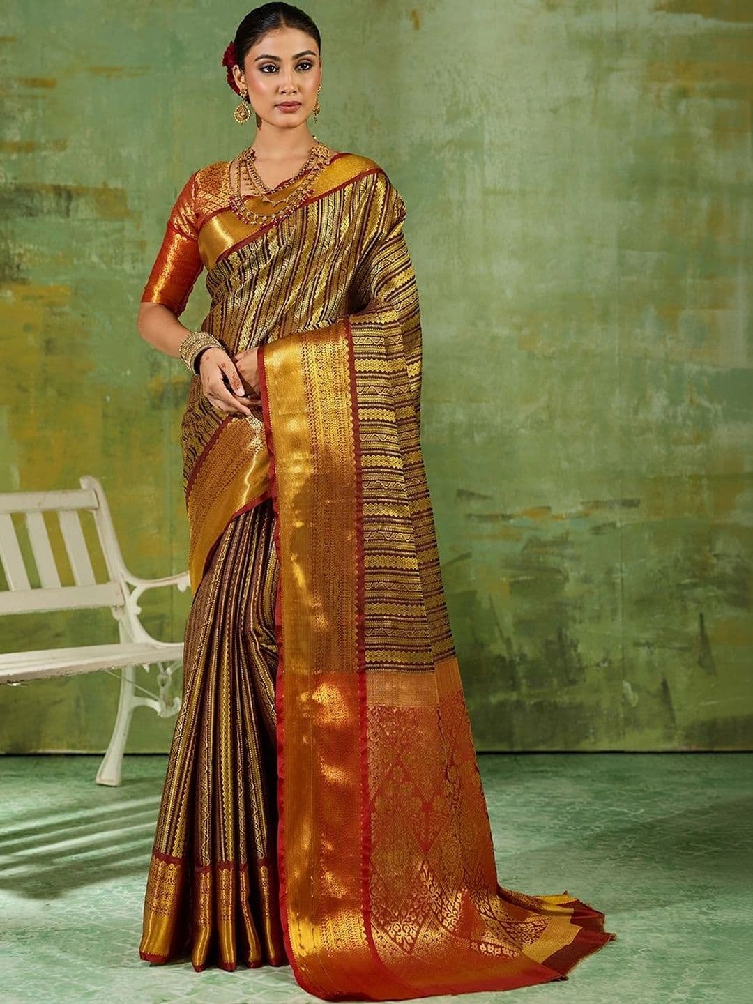 Mitera Woven Design Silk Blend Kanjeevaram Saree - view 1