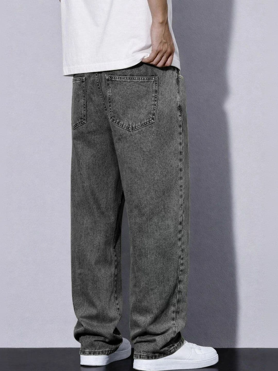 PLUS 91 Men Smart Straight Fit Mid-Rise Jeans thumbnail 4