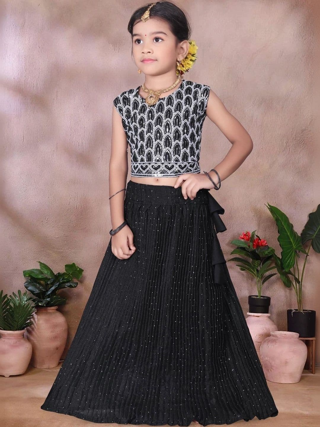 Tiny Twirls Girls Embellished Sequinned Ready to Wear Lehenga & thumbnail 3