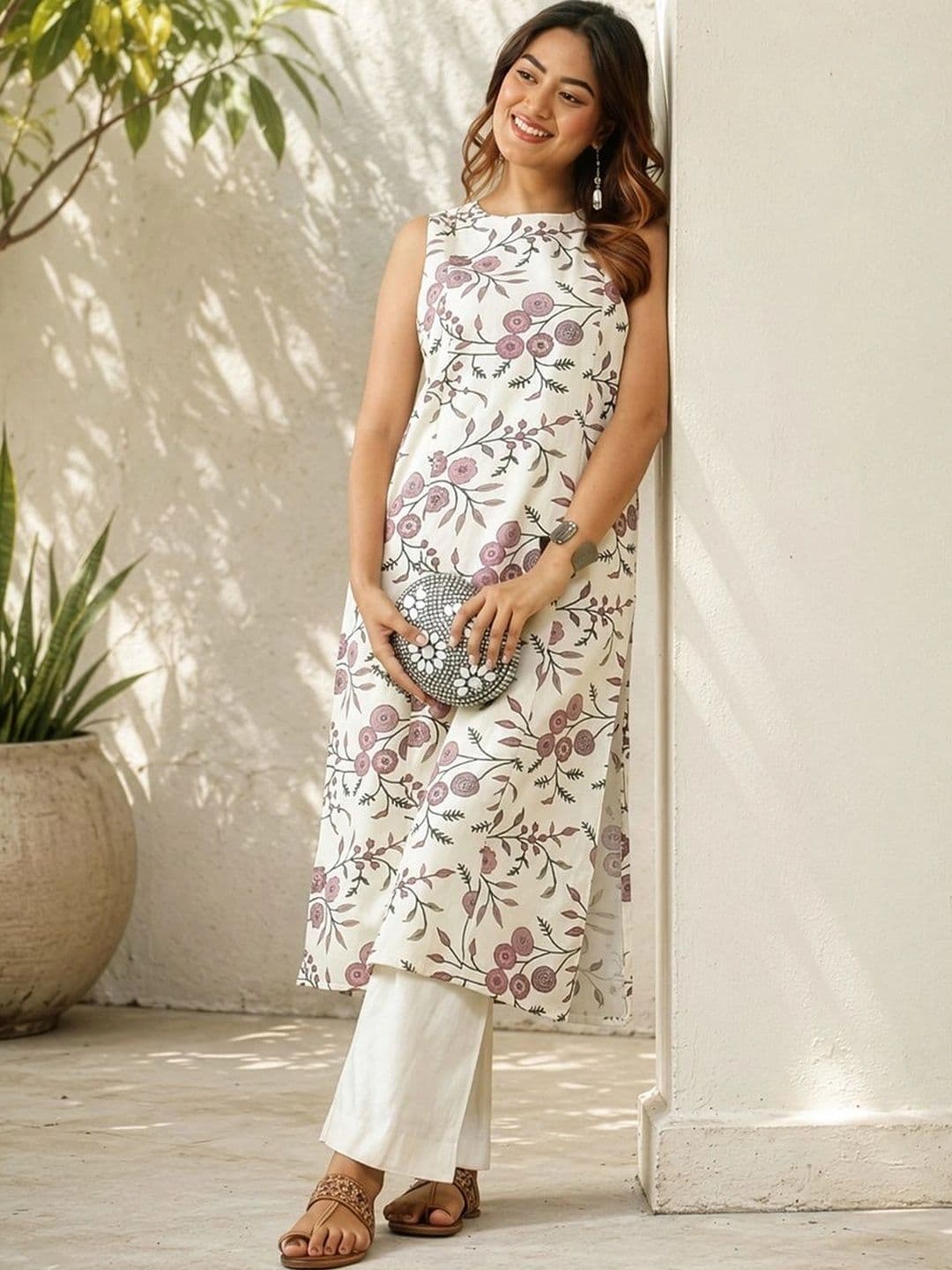Anouk Women Floral Printed Floral Kurta - view 1