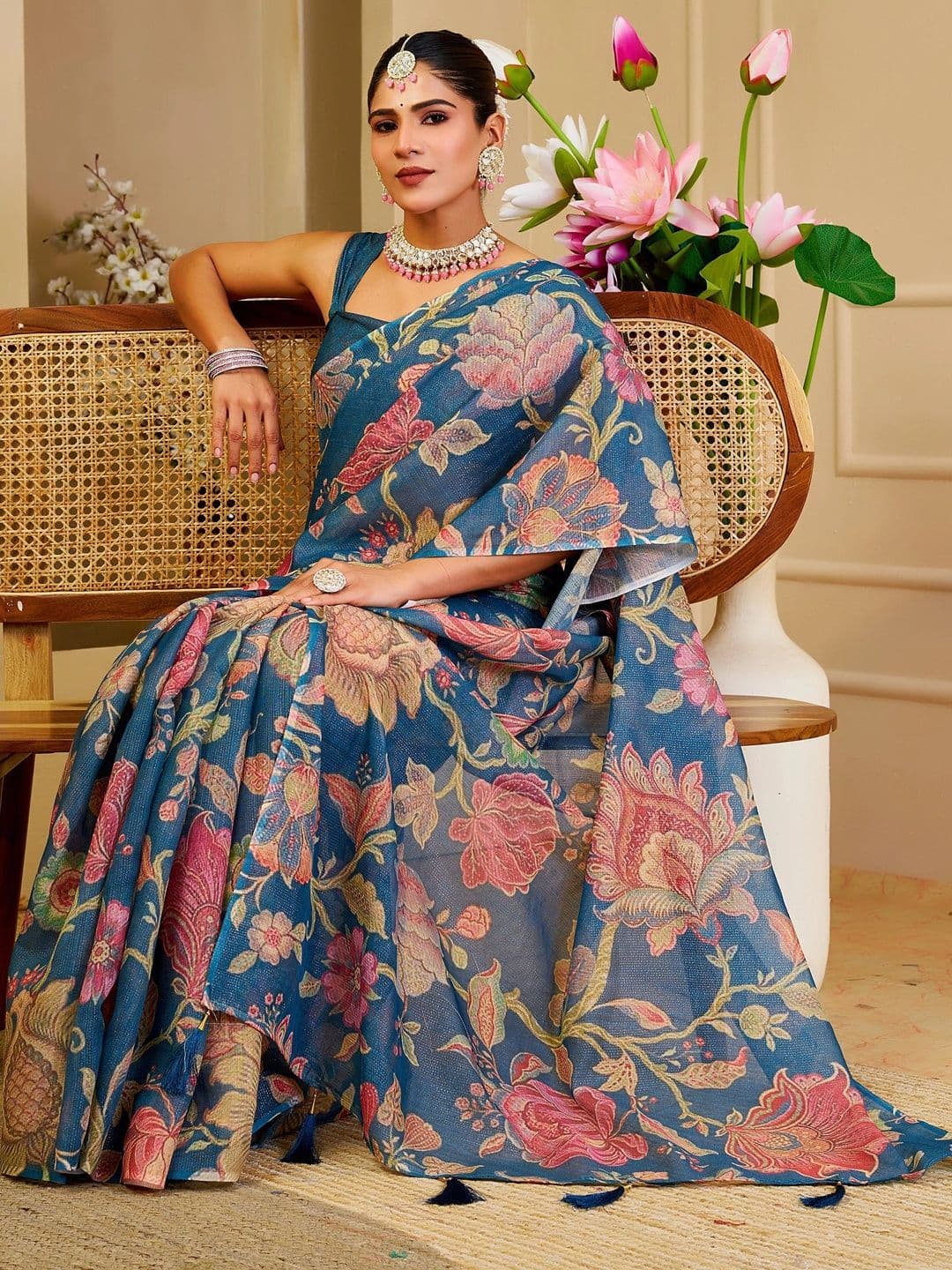 SAIYAMORI Floral Pure Cotton Saree thumbnail 3