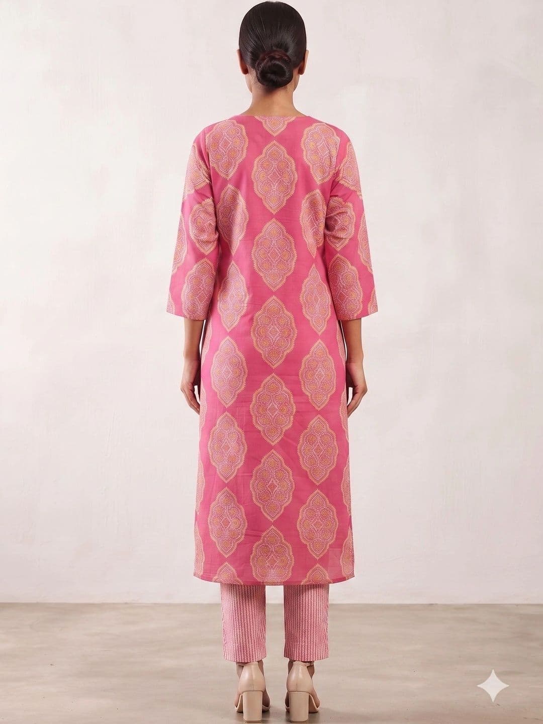 NAVYAAZRI Women Ethnic Motifs Printed Regular Pure Cotton Kurta with Trousers & With Dupatta thumbnail 2