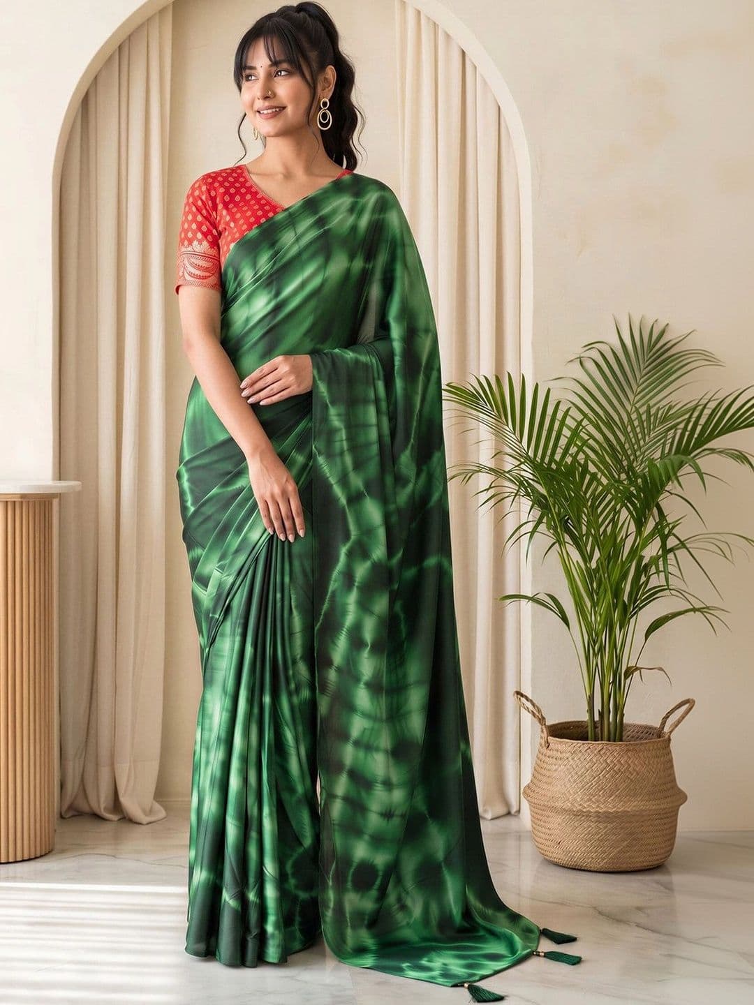 Sangria Tie and Dye Silk Blend Designer Block Print Saree thumbnail 7