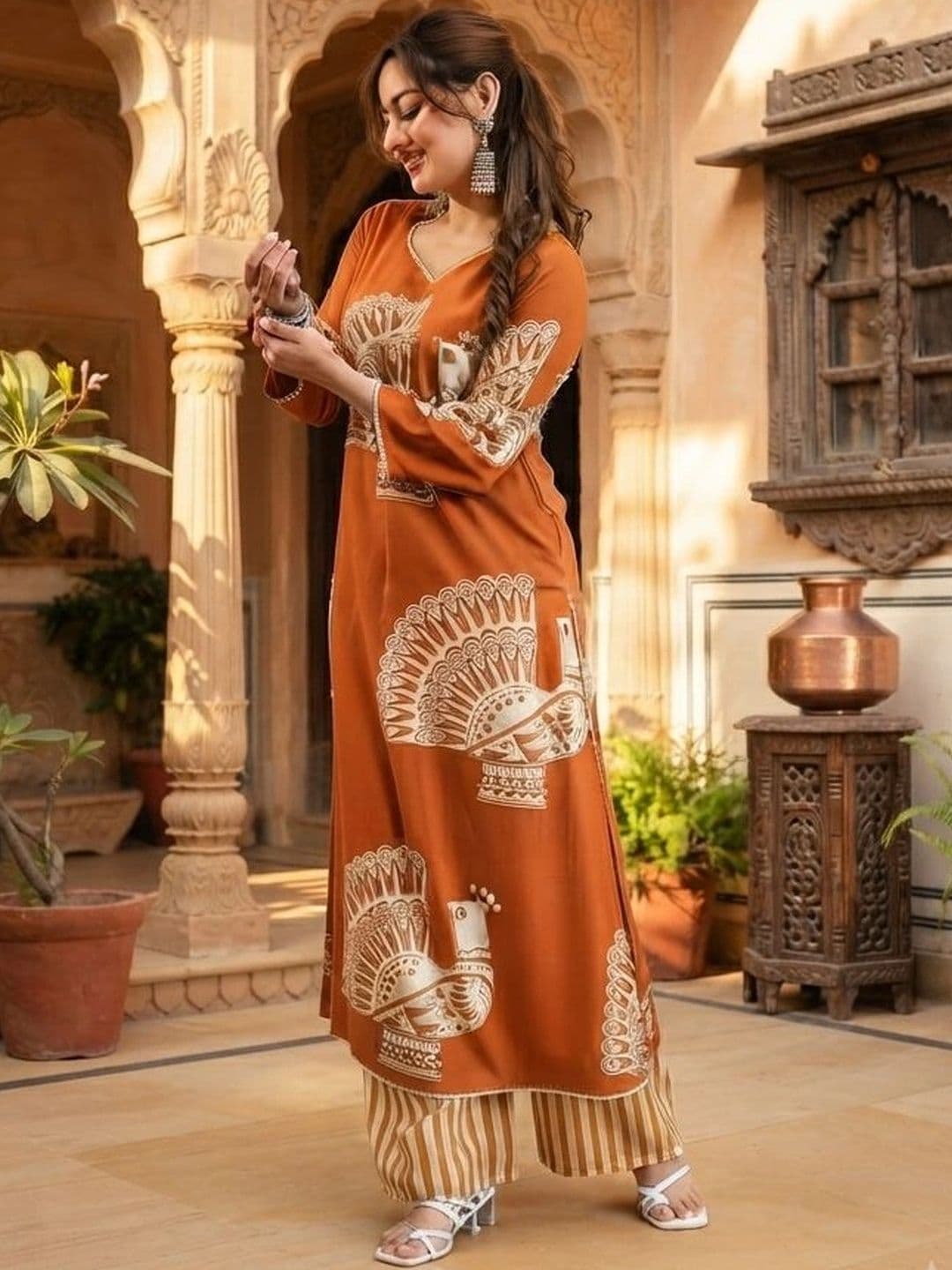 Moda Rapido Women Ethnic Motifs Printed Regular Pure Cotton Kurta with Palazzos thumbnail 7