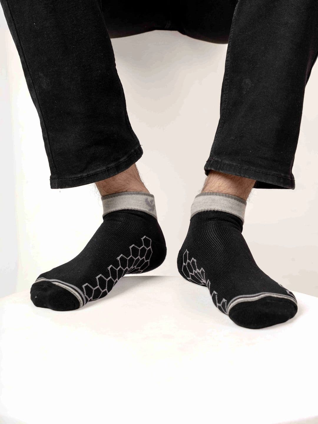 Verosmart Men Patterned Above Ankle Socks thumbnail 4