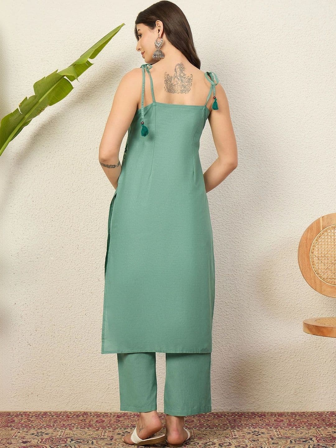 Sangria Women Ethnic Motifs Embroidered Regular Thread Work Pure Cotton Kurta with Trousers thumbnail 4