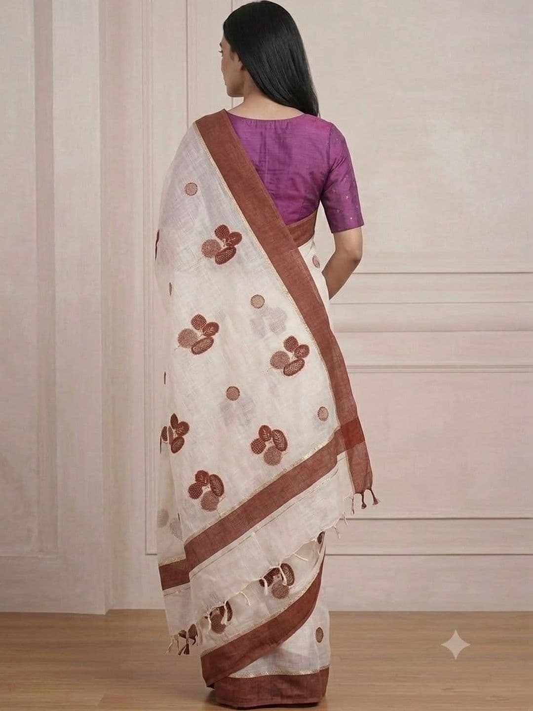 Sangria Embroidered Pure Cotton Saree thumbnail 5
