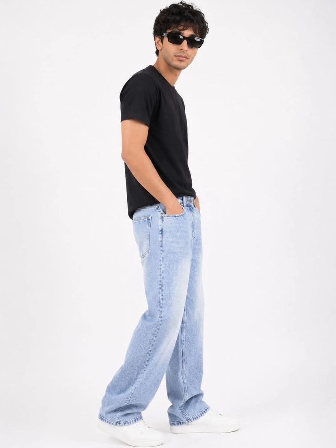 MQ Denim Men Straight Fit Mid-Rise Light Fade Jeans thumbnail 2