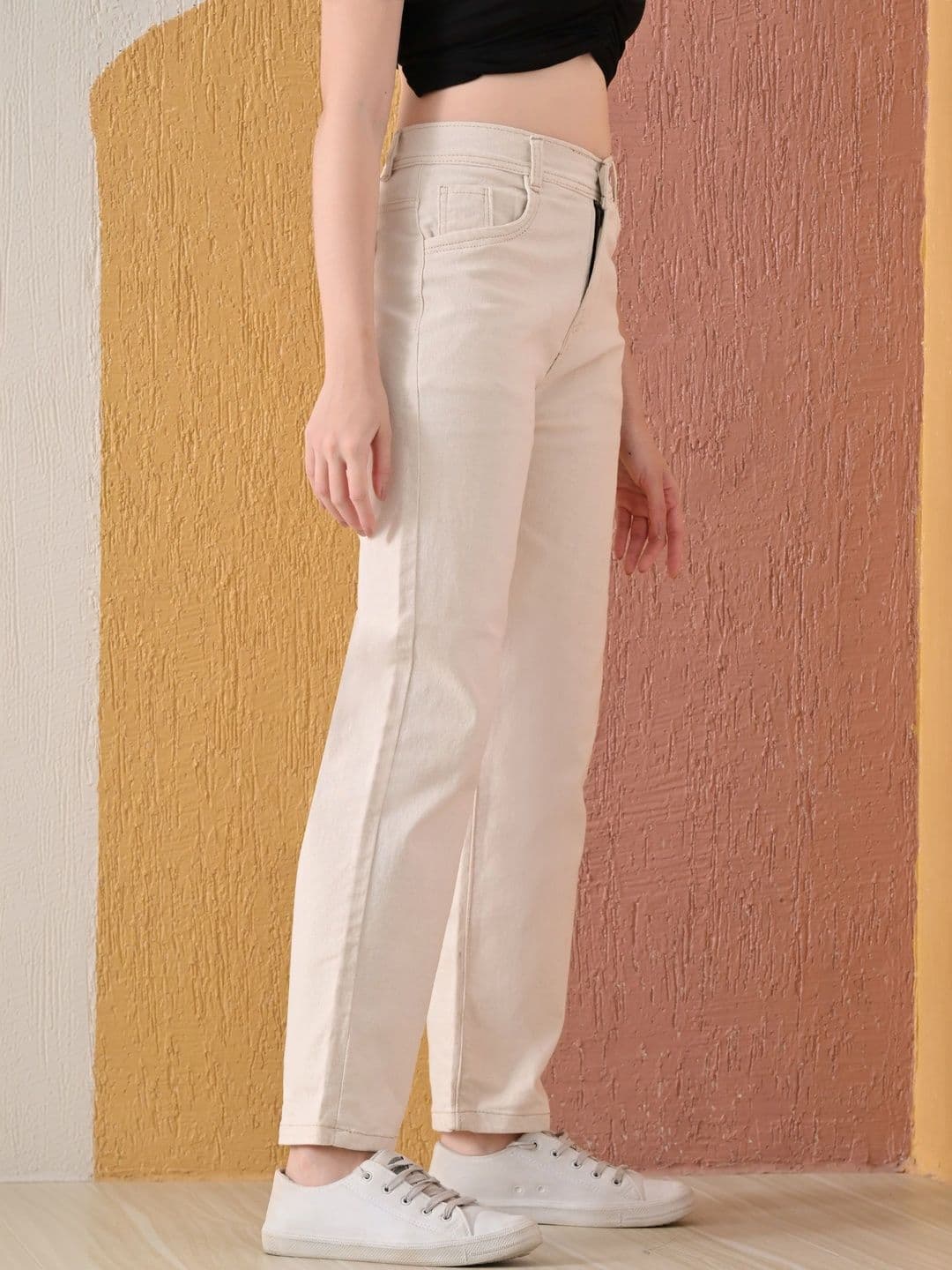 Mast & Harbour Women Classic Regular Fit Mid-Rise Stretchable Jeans thumbnail 3