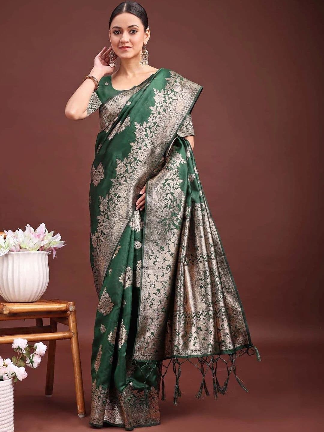 Mitera Woven Design Zari Silk Blend Banarasi Saree - view 1