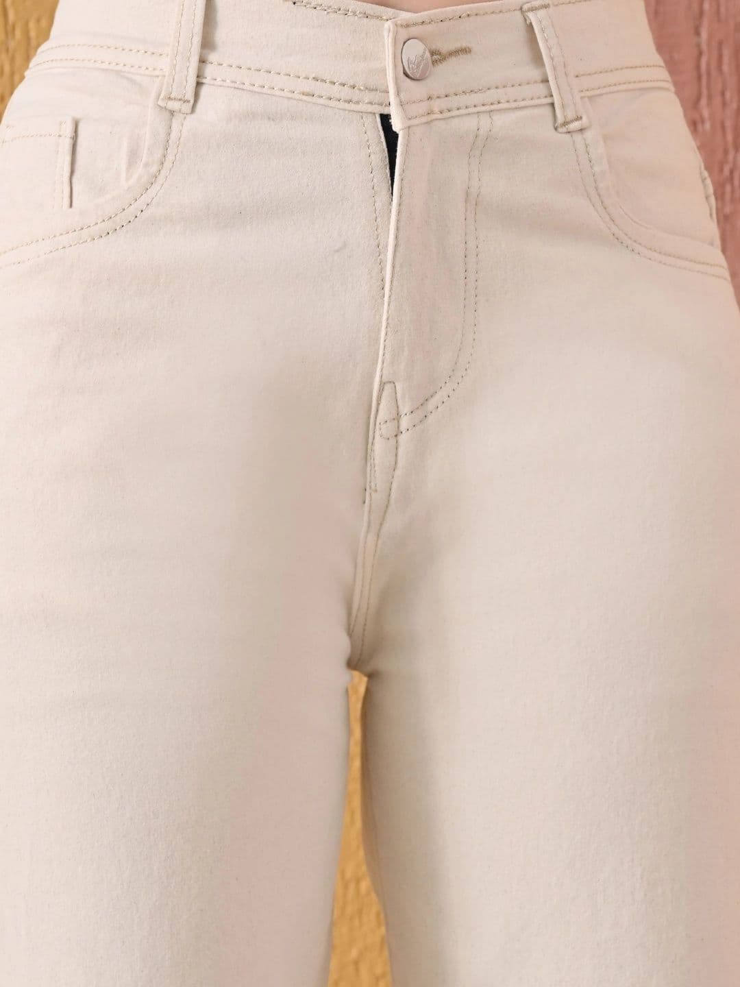 Mast & Harbour Women Classic Regular Fit Mid-Rise Stretchable Jeans thumbnail 4