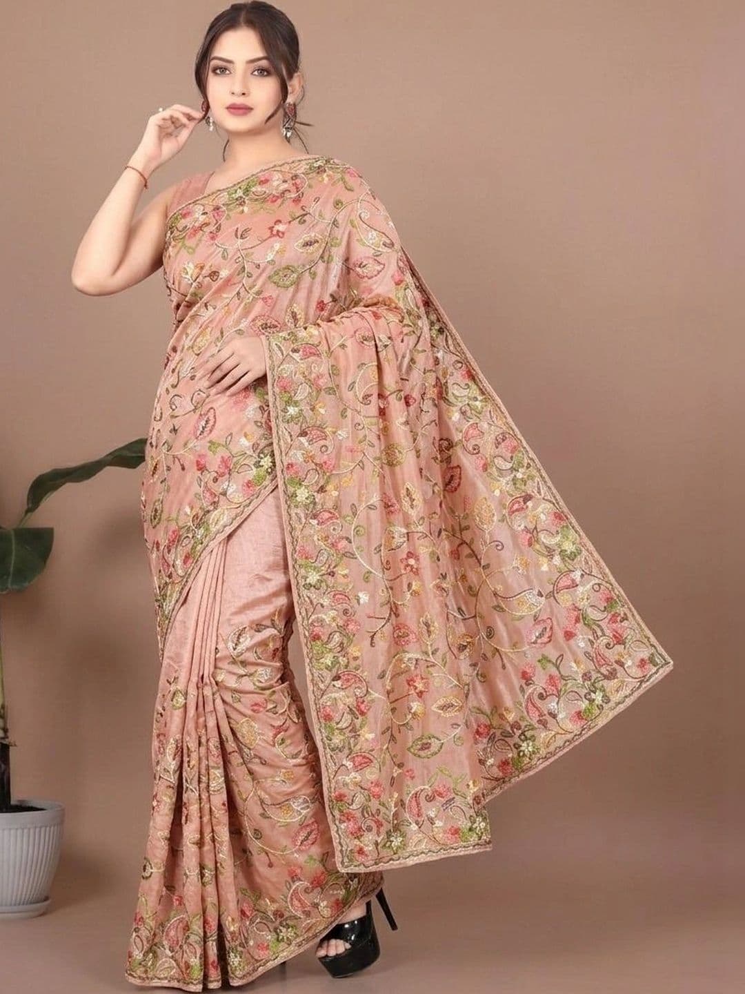 akhodalkrp Floral Embroidered Net Saree - view 1