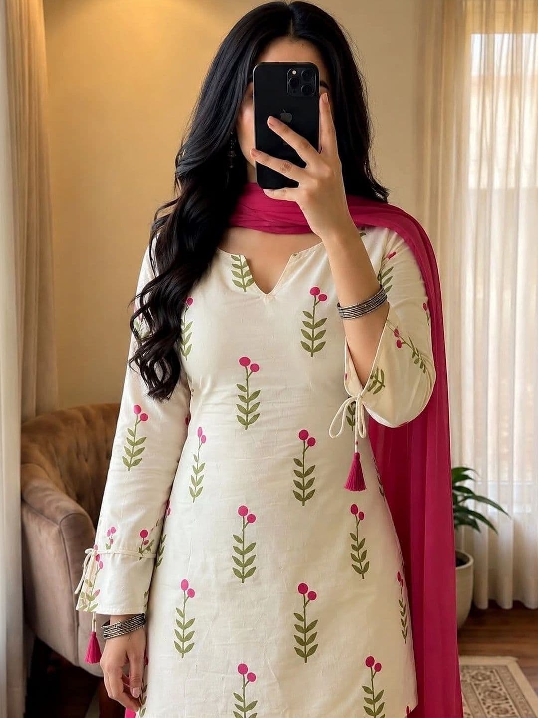 SHASHANK FASHION & BRIGHT FASHION Women Floral Printed Regular Pure Cotton Kurta with Palazzos & With Dupatta thumbnail 4