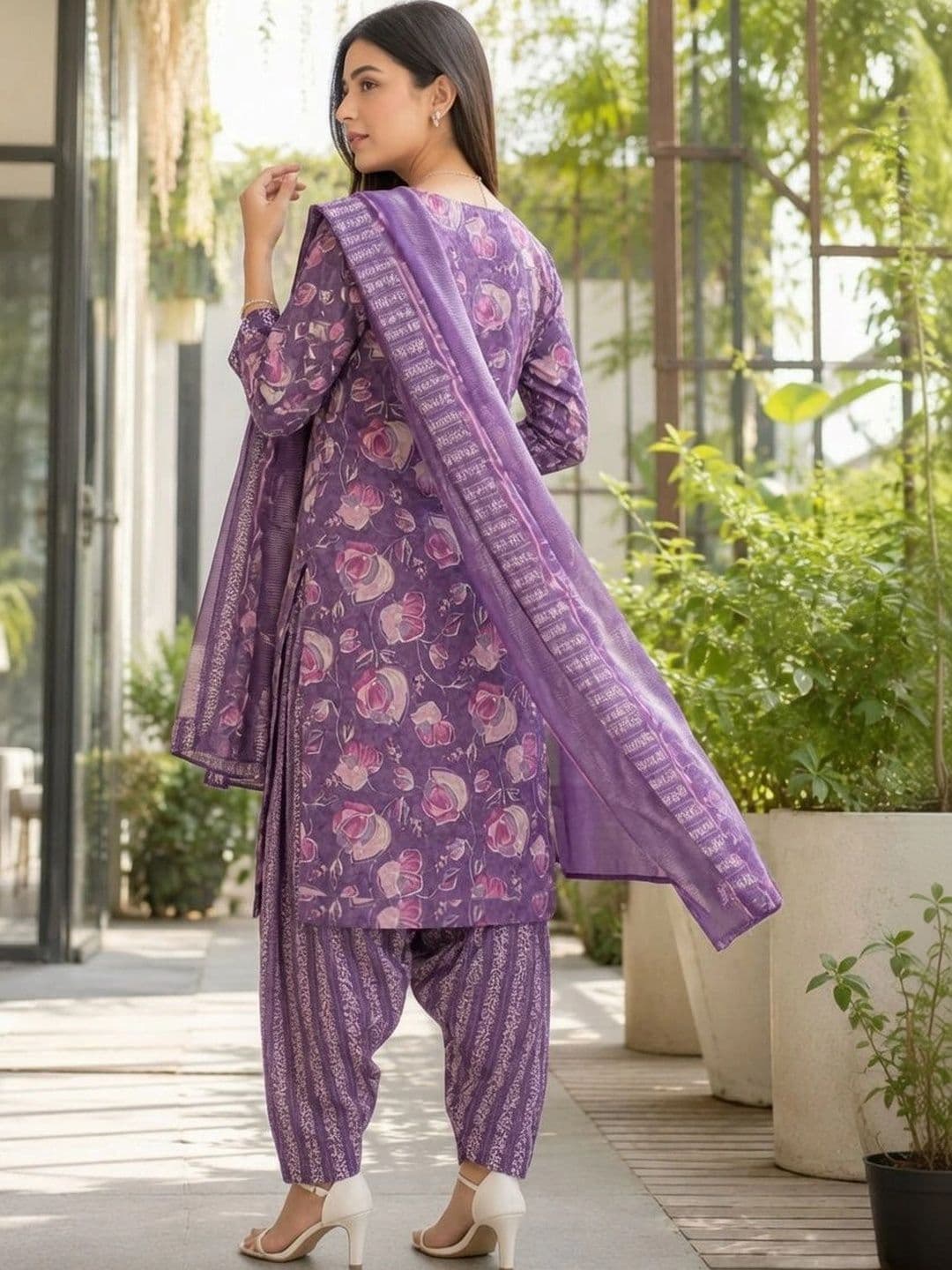 Rajnandini Women Floral Printed Regular Kurta with Patiala & With Dupatta thumbnail 7