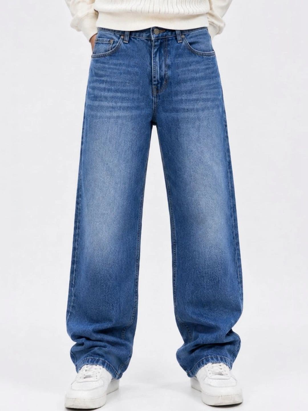 MQ Denim Men Straight Fit Mid-Rise Light Fade Jeans - view 1