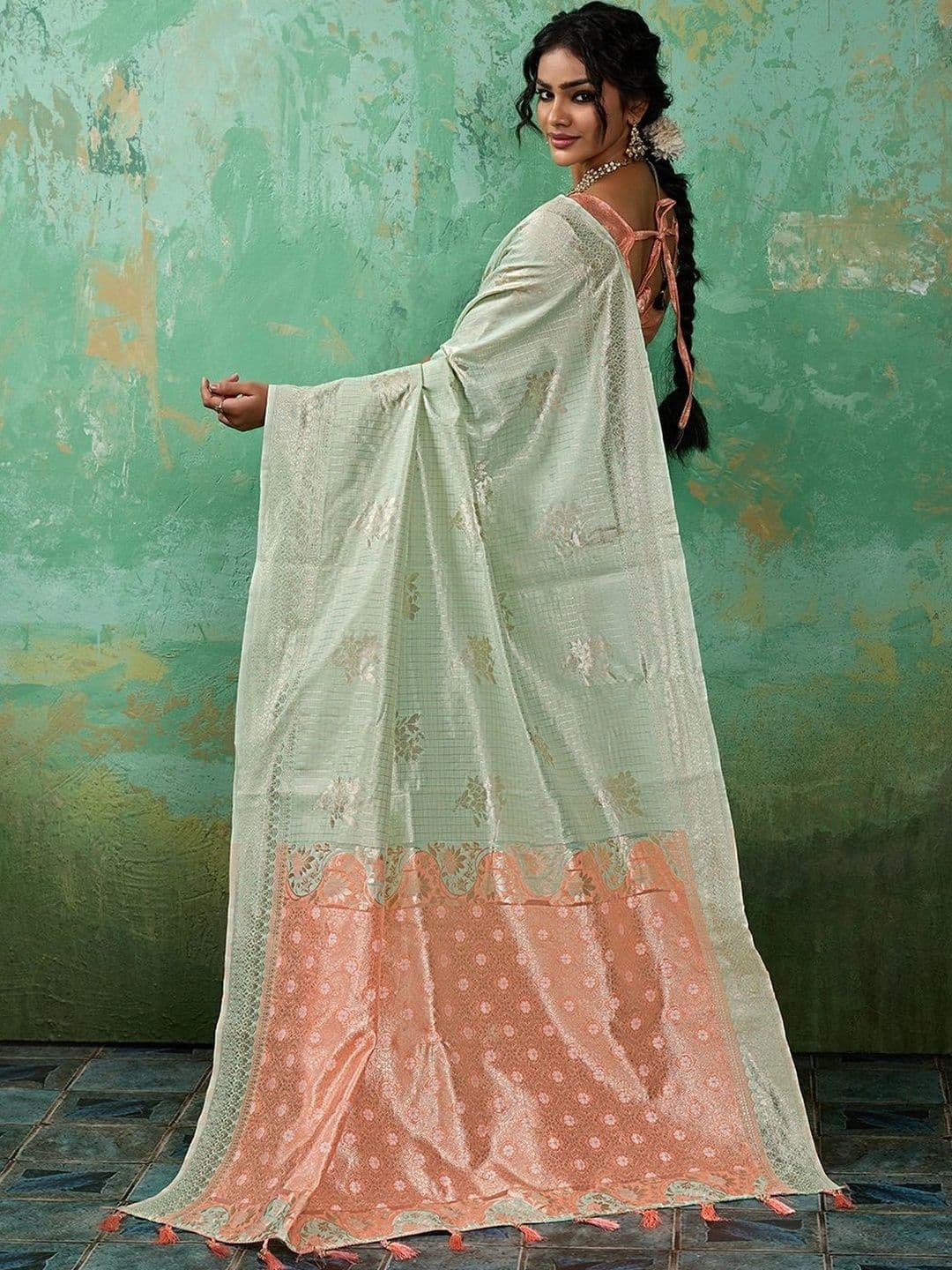 Mitera Women Floral Printed Zari Chanderi Saree thumbnail 6
