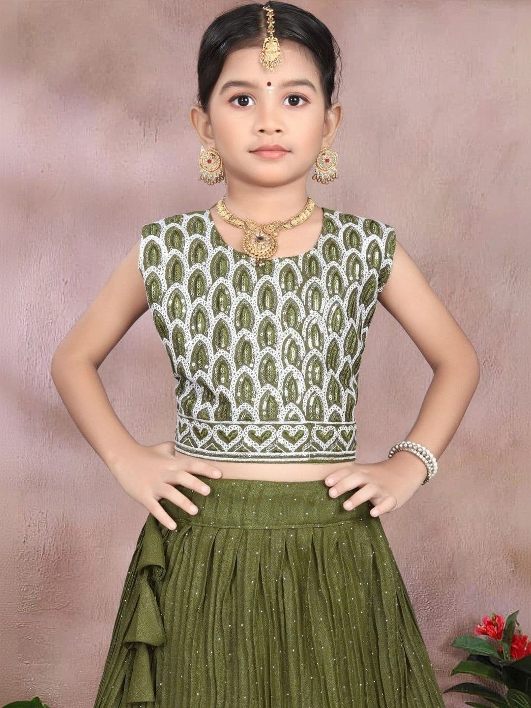 Tiny Twirls Girls Embellished Sequinned Ready to Wear Lehenga & thumbnail 5